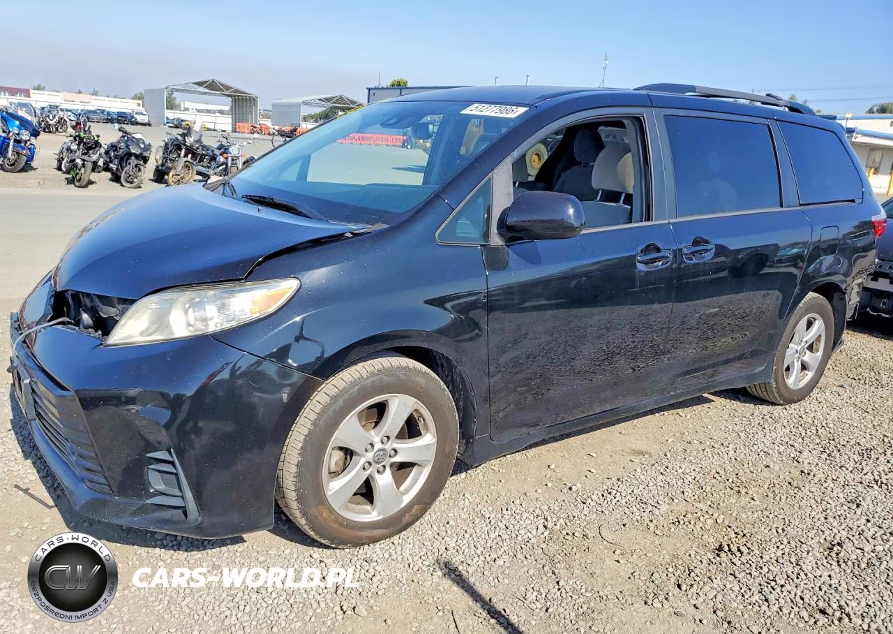 2018 Toyota Sienna Le
