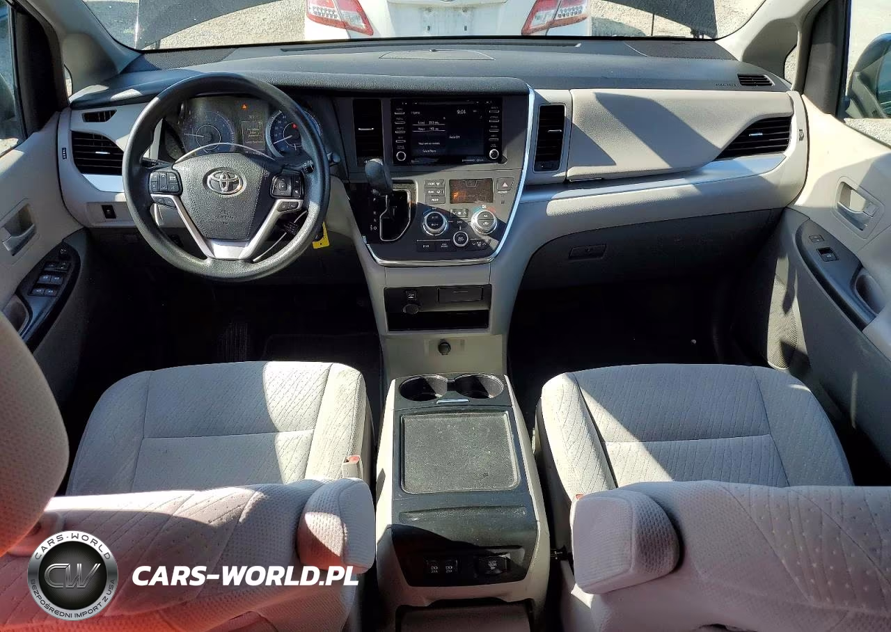 2018 Toyota Sienna Le VIN:5TDKZ3DC6JS922453 - 8