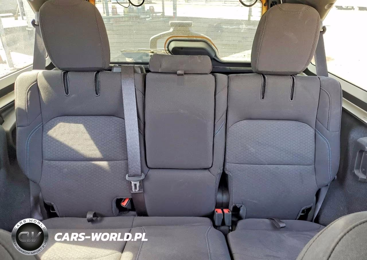 2023 Jeep Wrangler Rubicon 4Xe VIN:1C4JJXR64PW580703 - 10