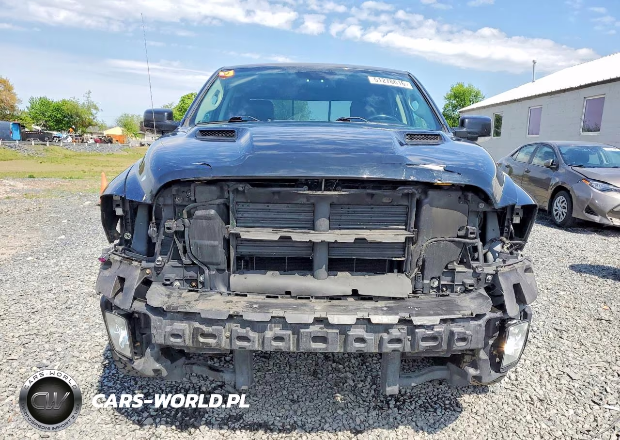 2016 Ram 1500 Sport VIN:1C6RR7MT4GS398359 - 5
