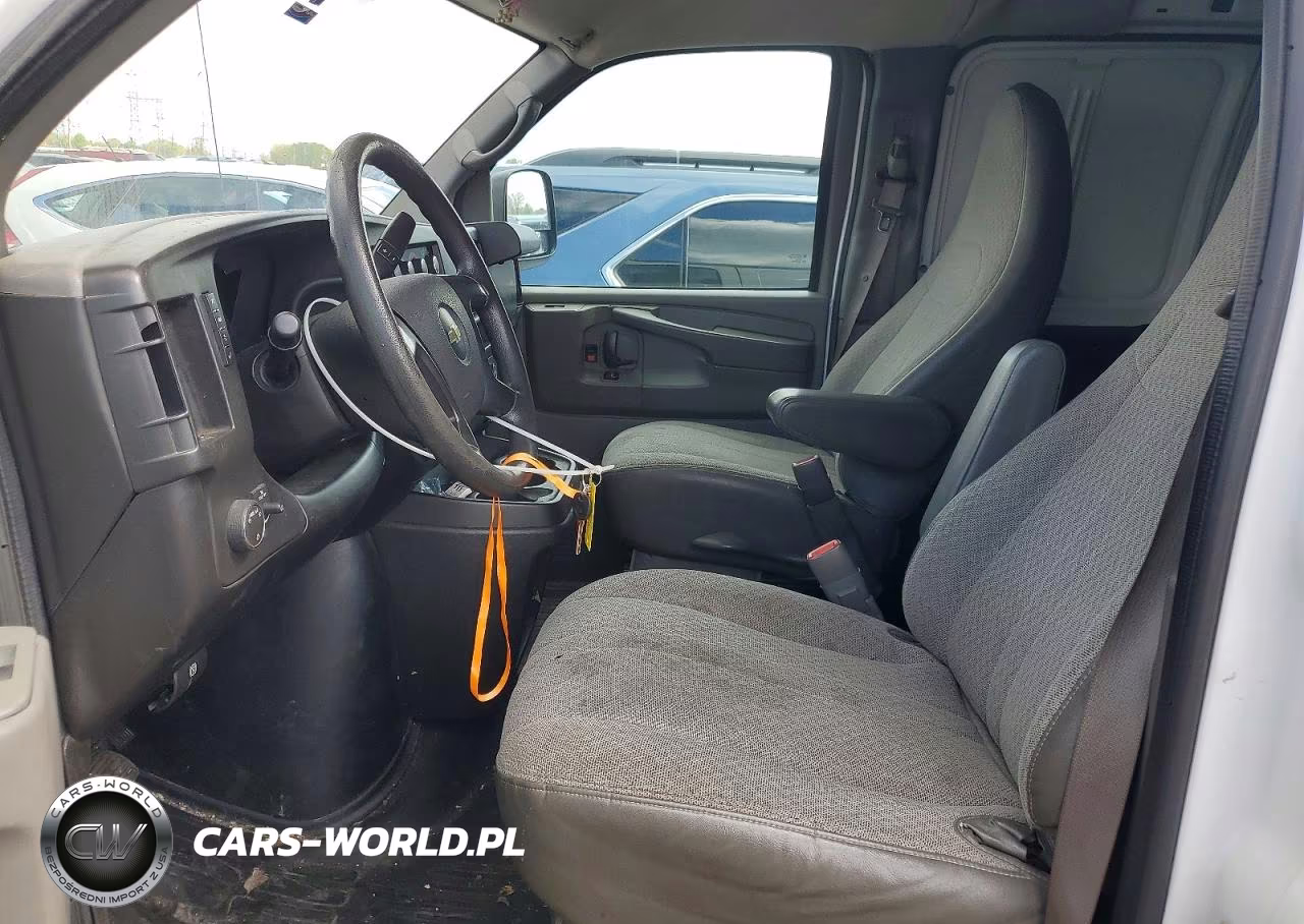 2014 Chevrolet Express 2500 VIN:1GCWGGCA1E1149747 - 7