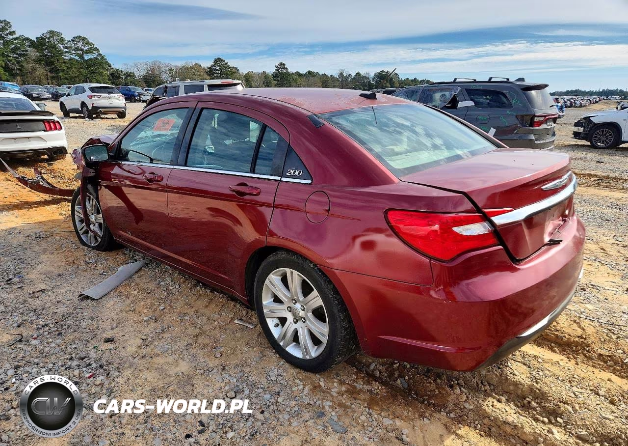 2013 Chrysler 200 Touring VIN:1C3CCBBB0DN573587 - 2