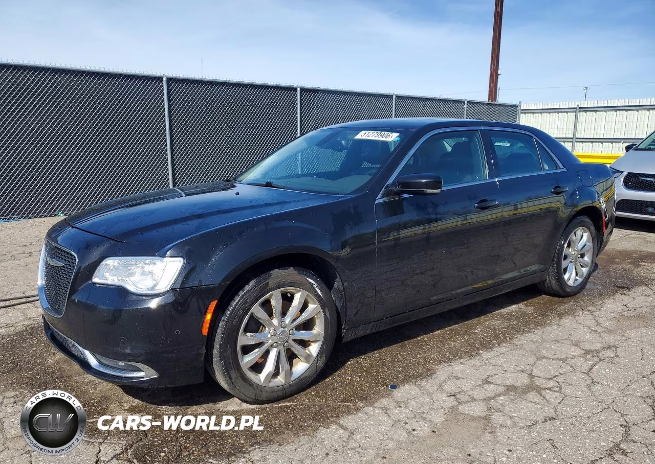 2016 Chrysler 300 Limited