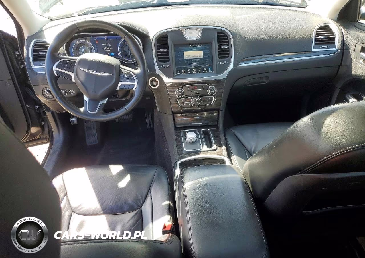2016 Chrysler 300 Limited VIN:2C3CCARG8GH262045 - 8