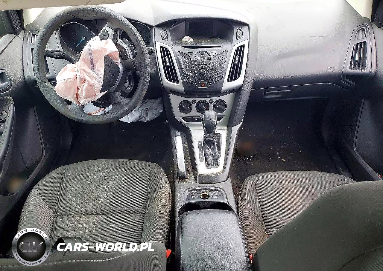 2013 Ford Focus Se VIN:1FADP3K29DL131127 - 8
