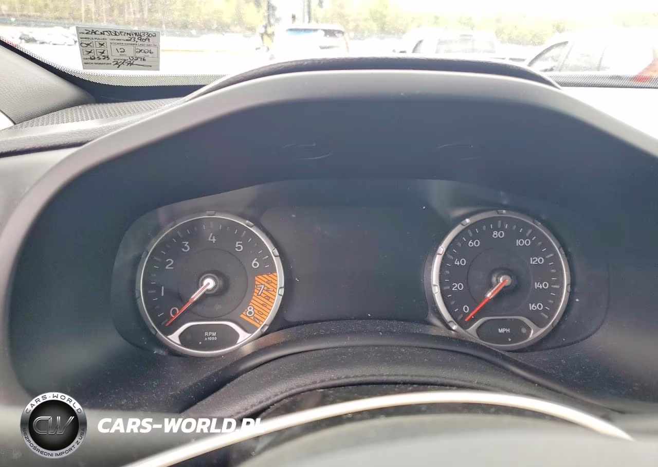 2022 Jeep Renegade Limited VIN:ZACNJDD17NPN63302 - 9