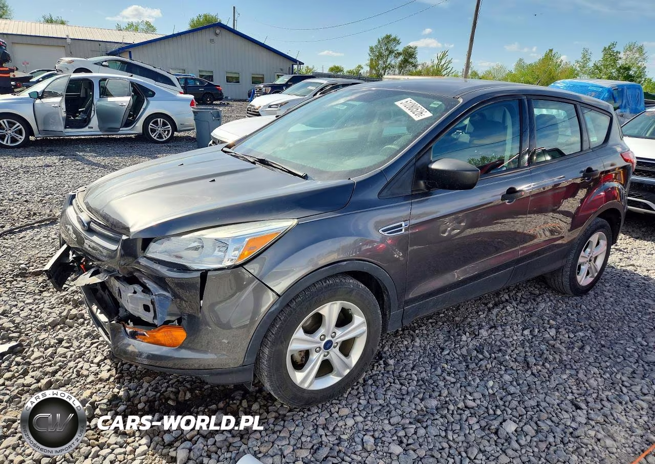 2015 Ford Escape S – zdjęcie 1 z 13