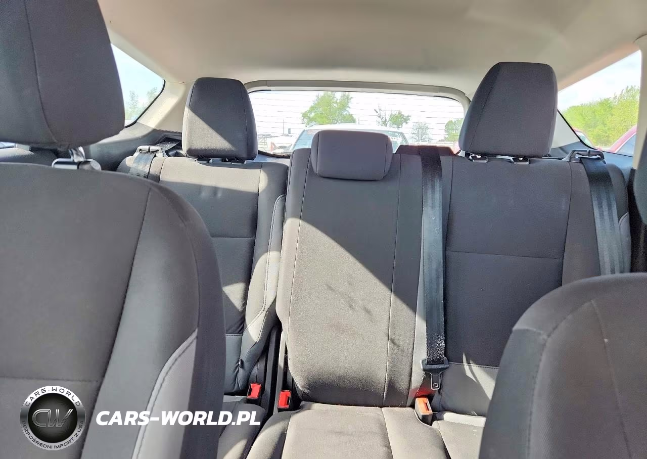 2015 Ford Escape S VIN:1FMCU0F73FUB79010 - 10