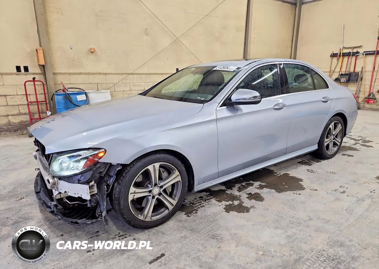 2017 Mercedes-Benz E 300