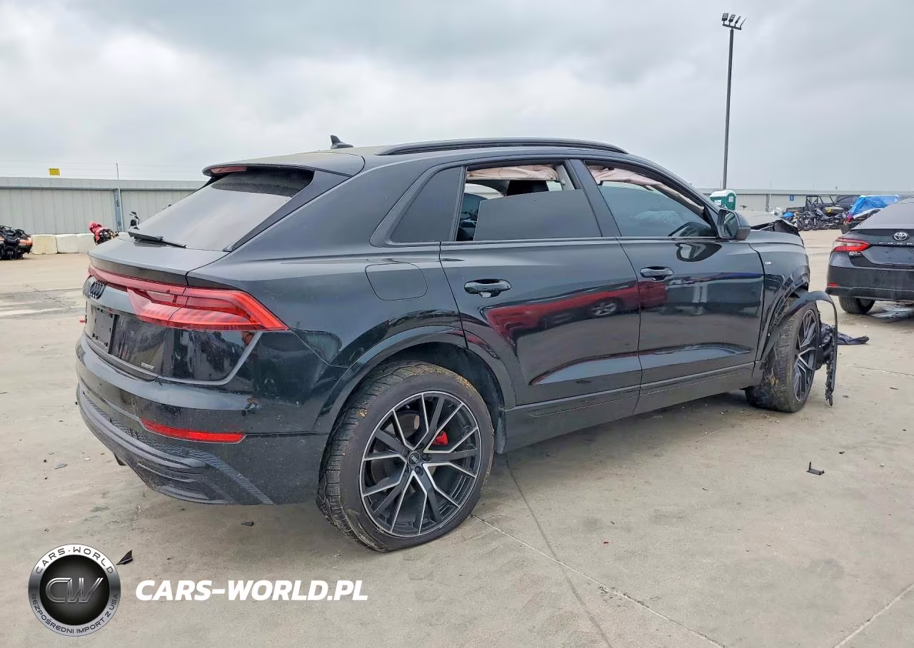 2020 Audi Q8 VIN:WA1EVAF15LD009555 - 3
