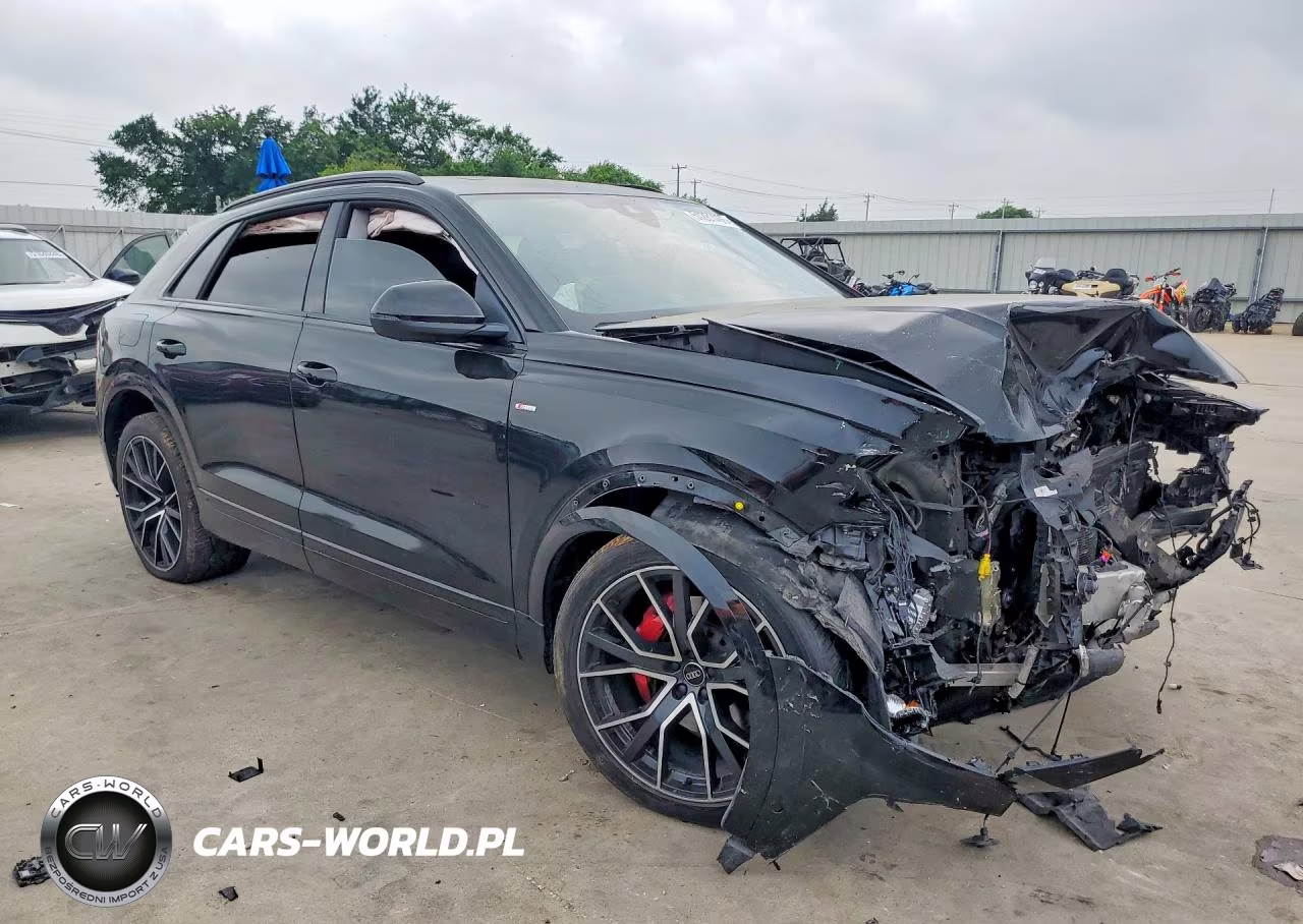 2020 Audi Q8 VIN:WA1EVAF15LD009555 - 4