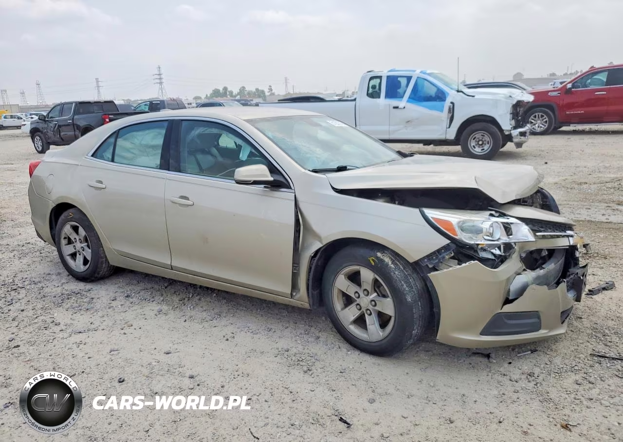 2015 Chevrolet Malibu 1Lt VIN:1G11C5SL3FF190133 - 4