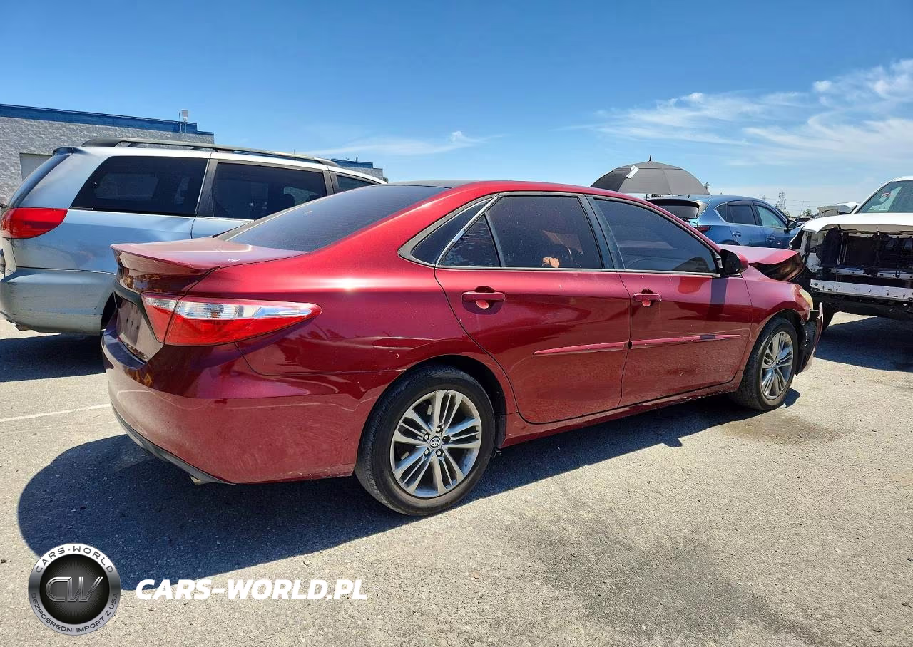 2016 Toyota Camry Se VIN:4T1BF1FKXGU574254 - 3
