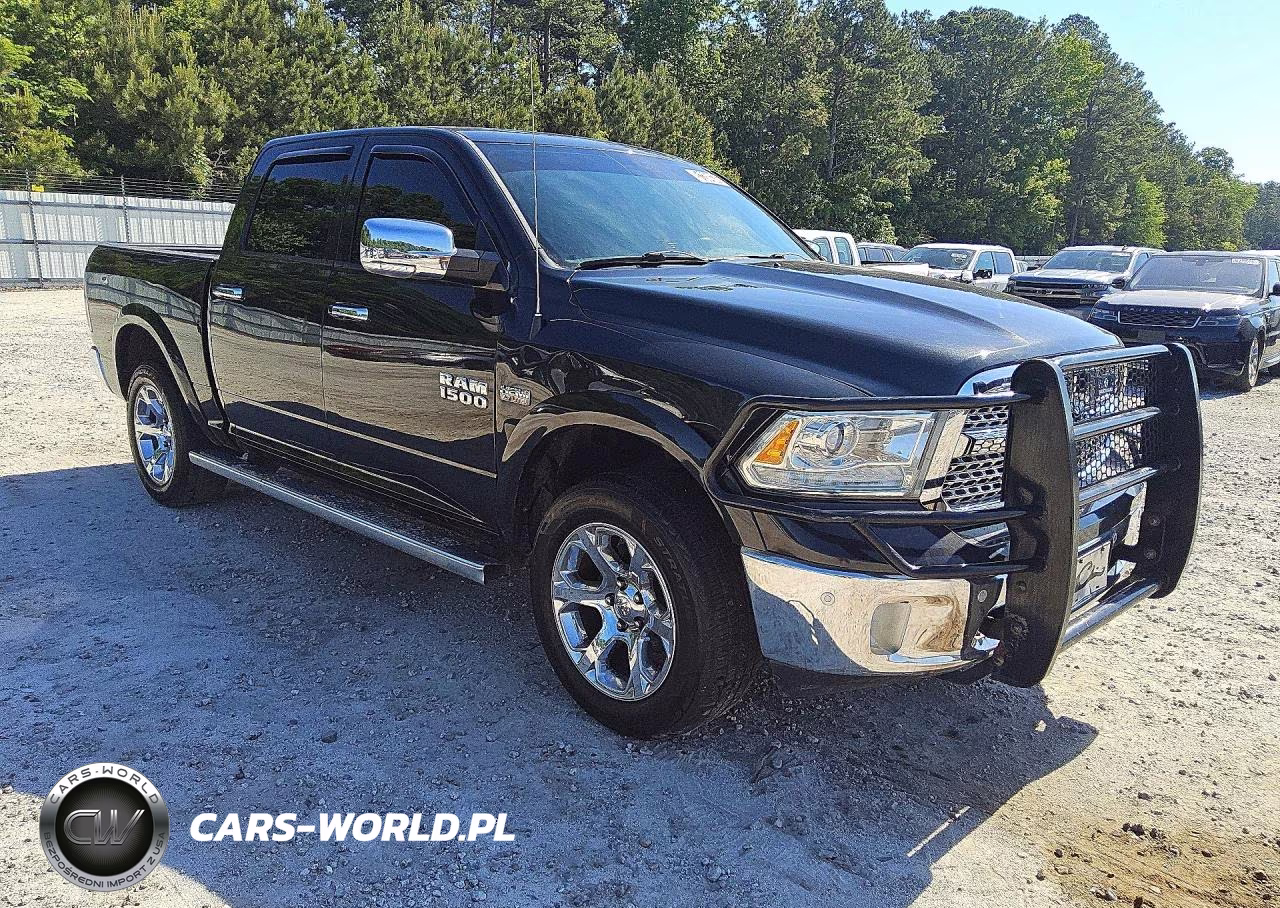2016 Ram 1500 Laramie VIN:1C6RR6NT3GS125258 - 4