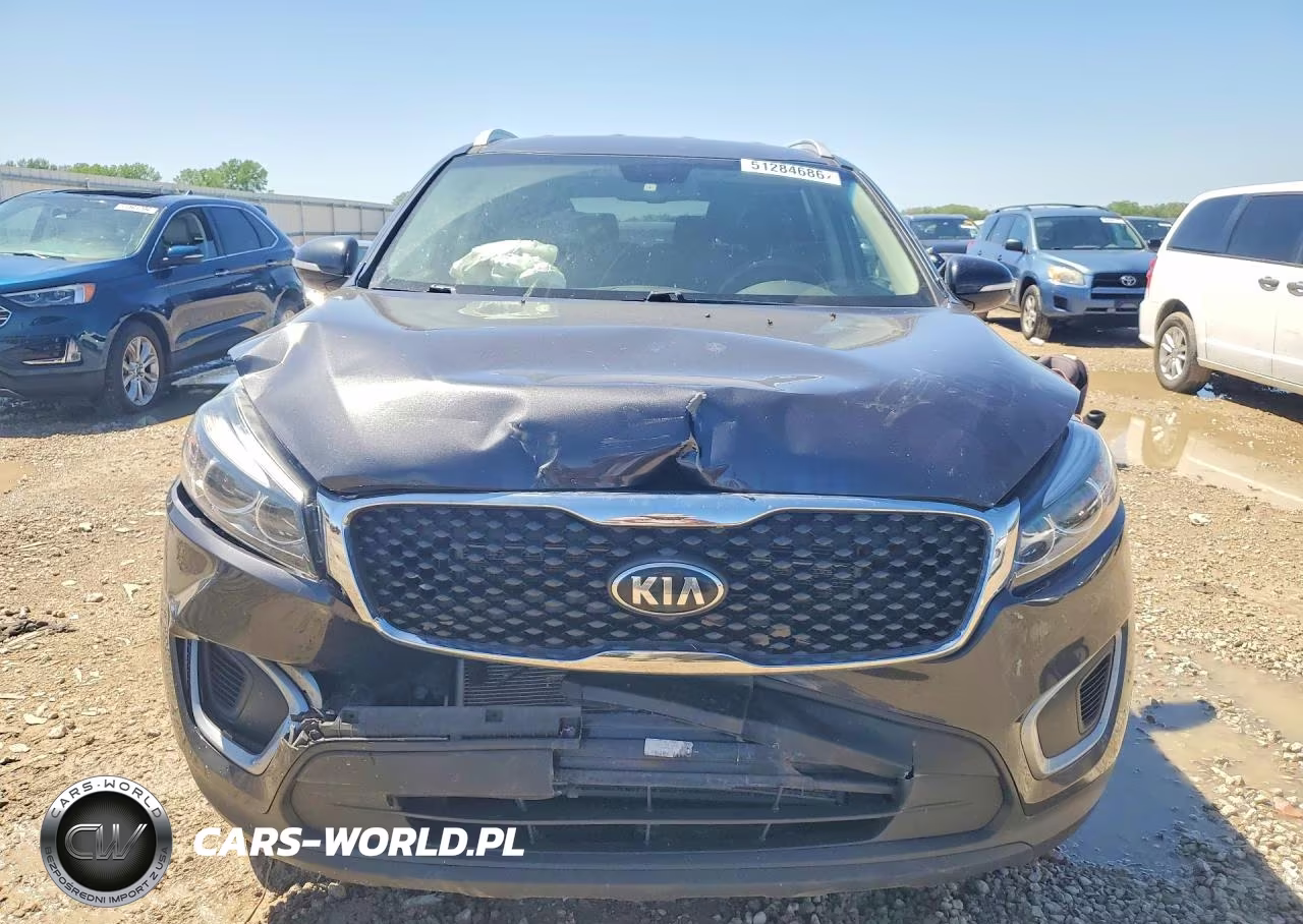 2018 Kia Sorento Lx VIN:5XYPGDA39JG413928 - 5
