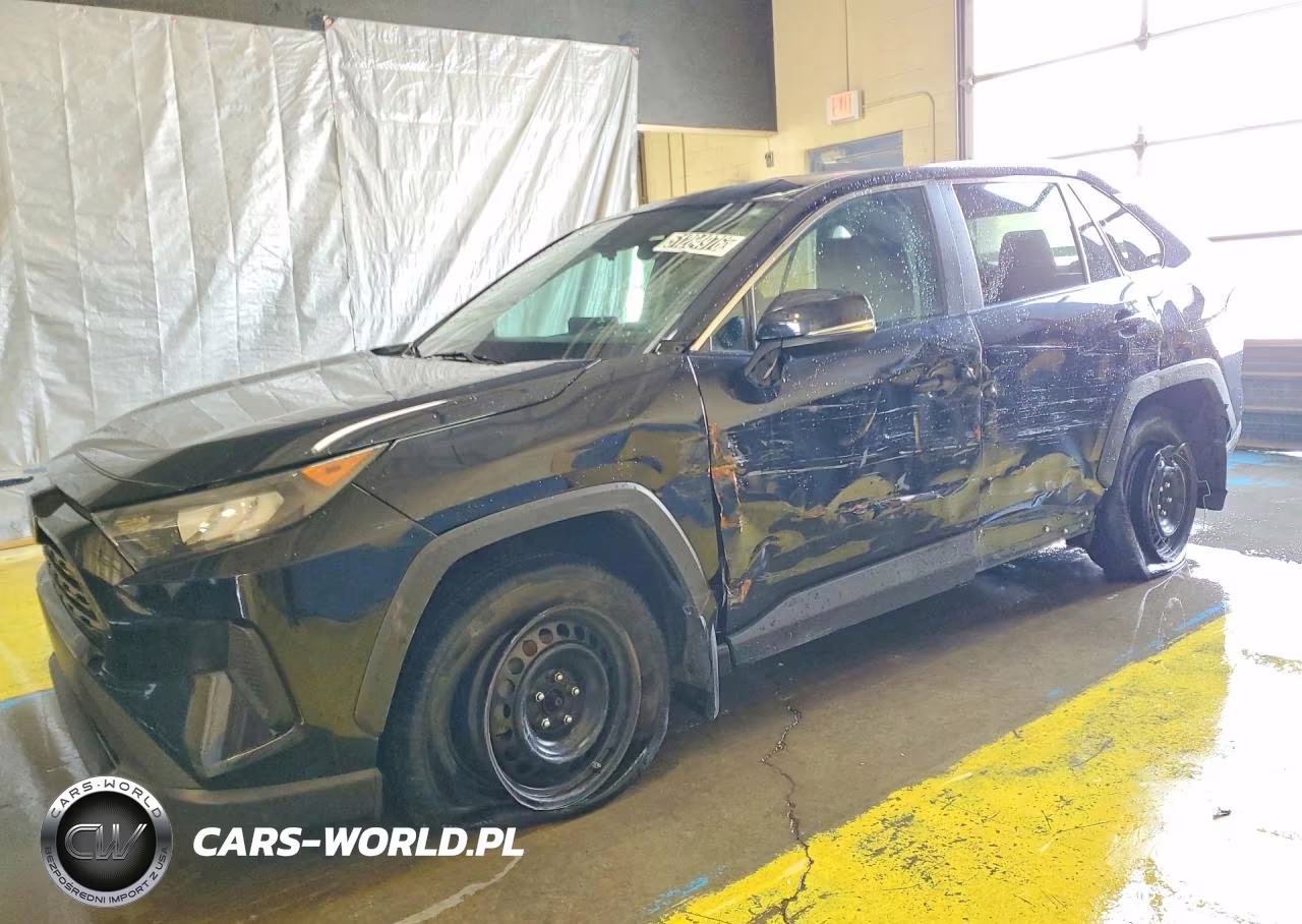 2022 Toyota Rav4 Le – zdjęcie 1 z 14