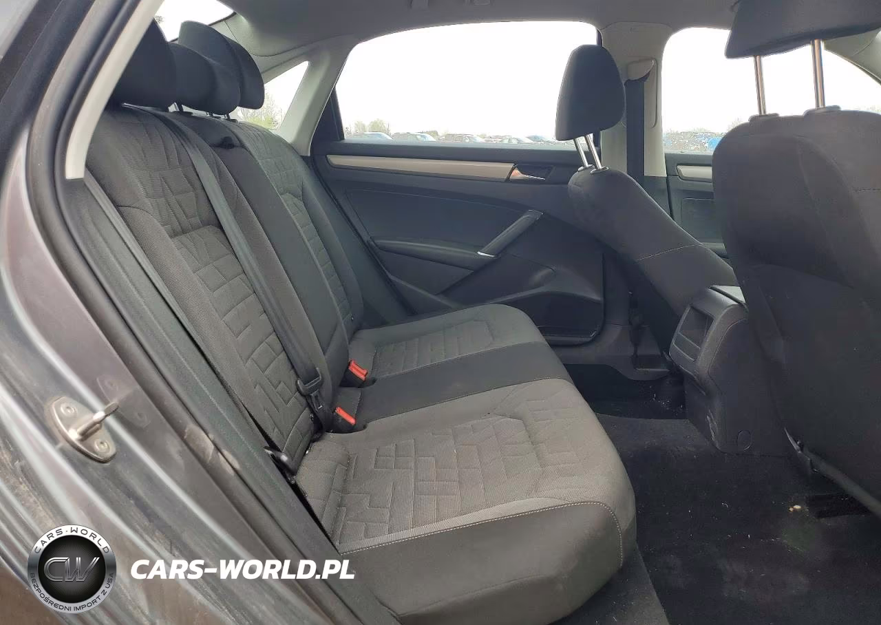 2021 Volkswagen Passat S VIN:1VWAA7A36MC004297 - 10