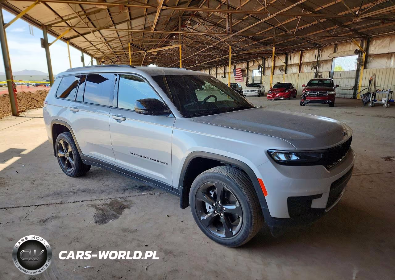 2023 Jeep Grand Cherokee L Laredo VIN:1C4RJJAG1P8722241 - 4