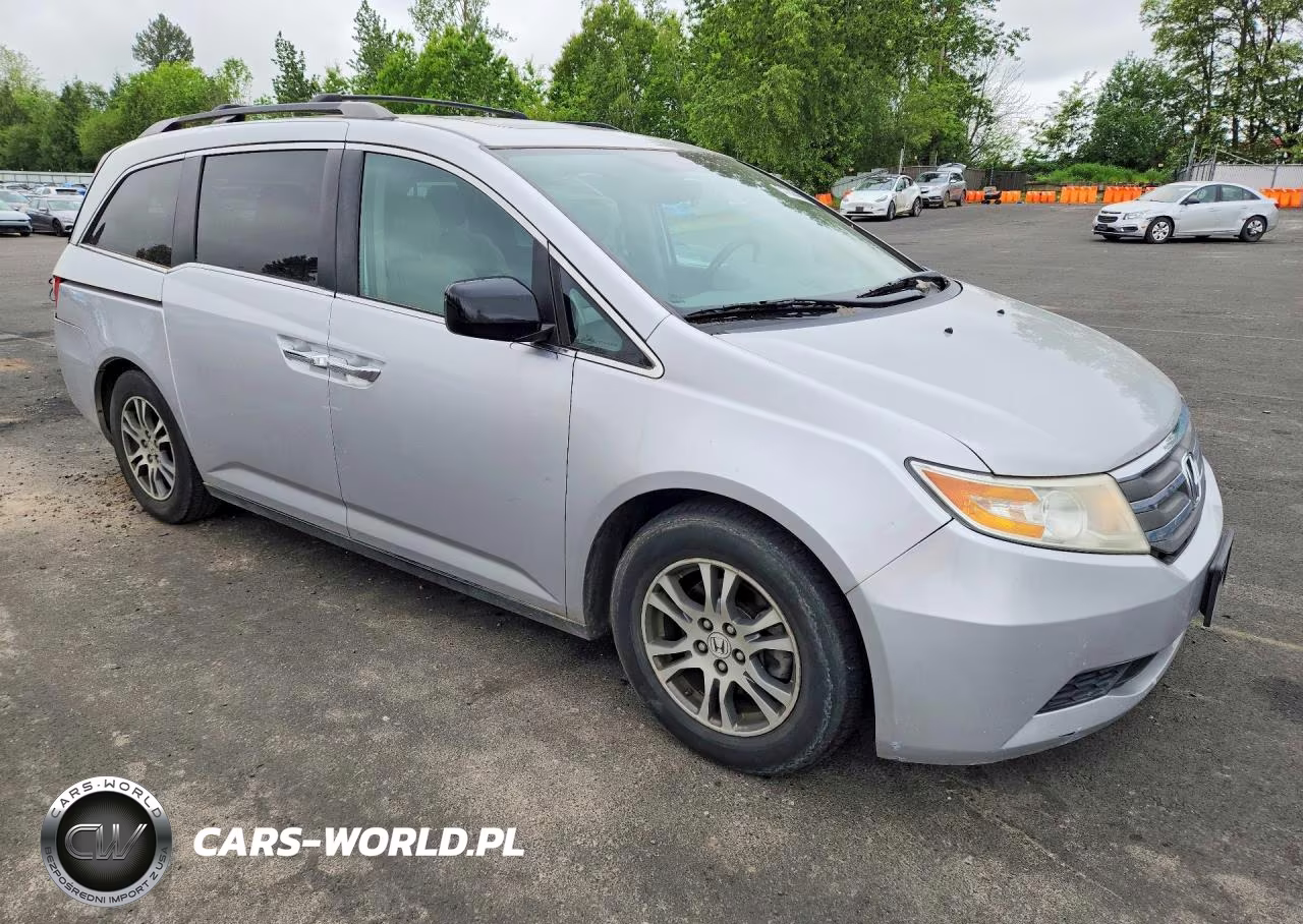 2013 Honda Odyssey Exl VIN:5FNRL5H67DB044427 - 4