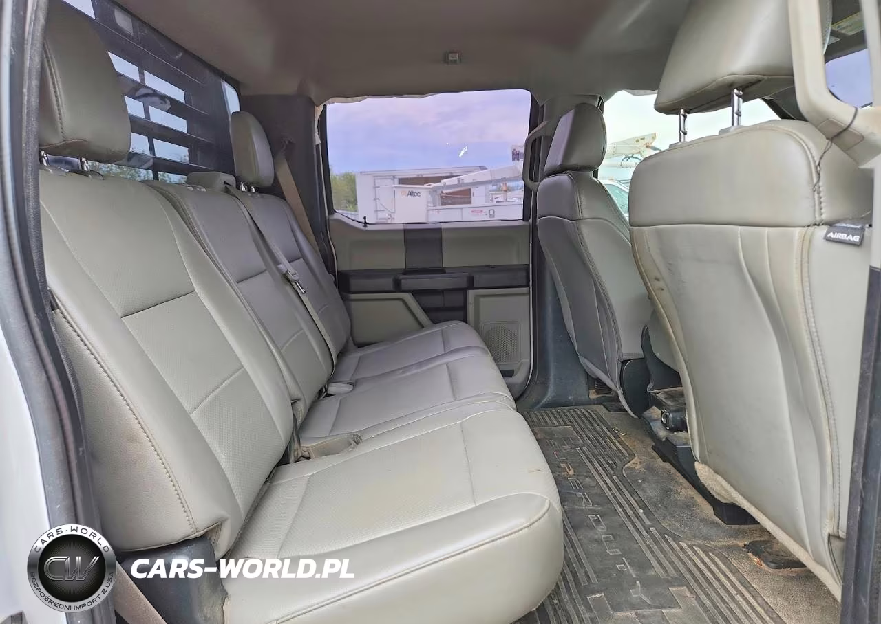 2019 Ford F350 Super Duty VIN:1FD8W3HTXKED42459 - 10
