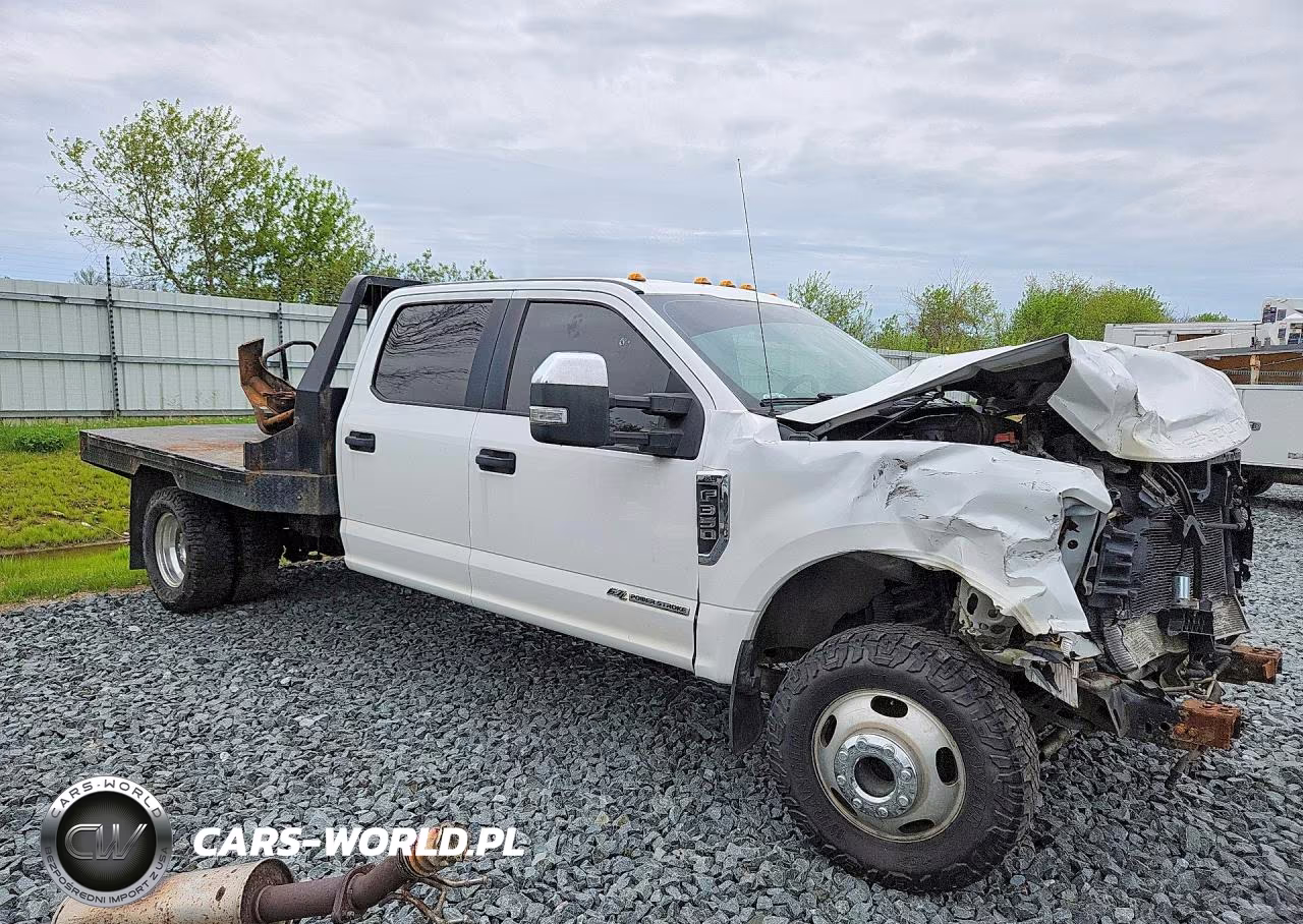 2019 Ford F350 Super Duty VIN:1FD8W3HTXKED42459 - 4