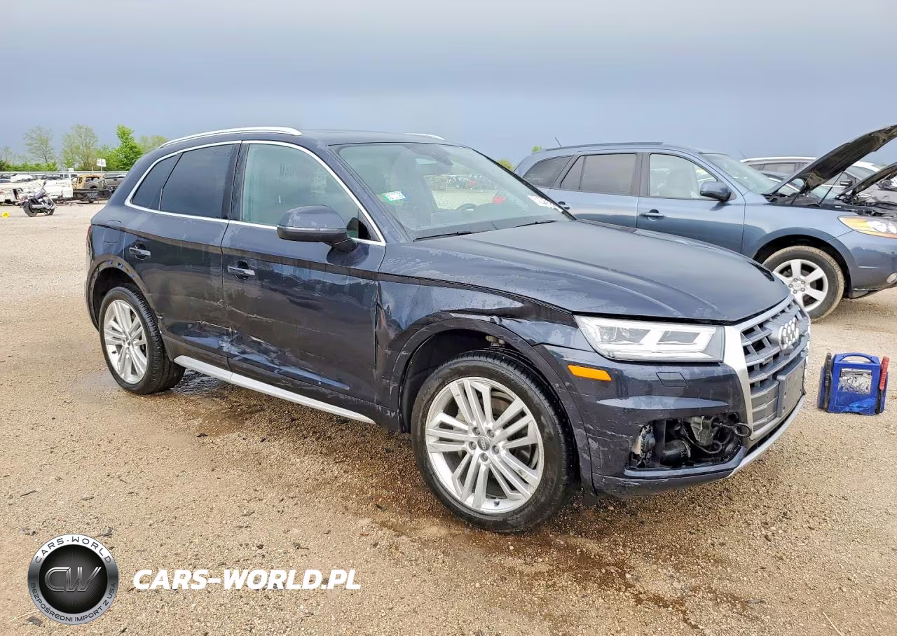2018 Audi Q5 Prestige VIN:WA1CNAFY7J2070192 - 4