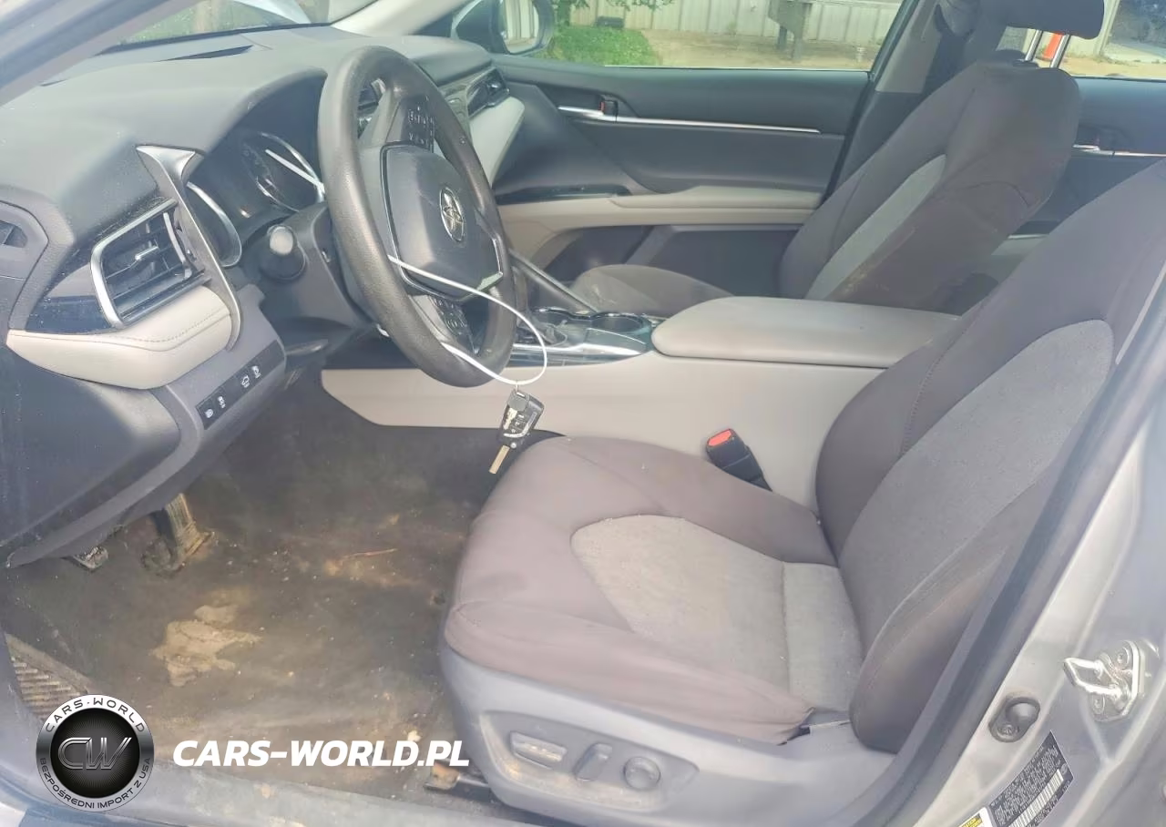 2019 Toyota Camry Le VIN:4T1B11HK6KU787755 - 7