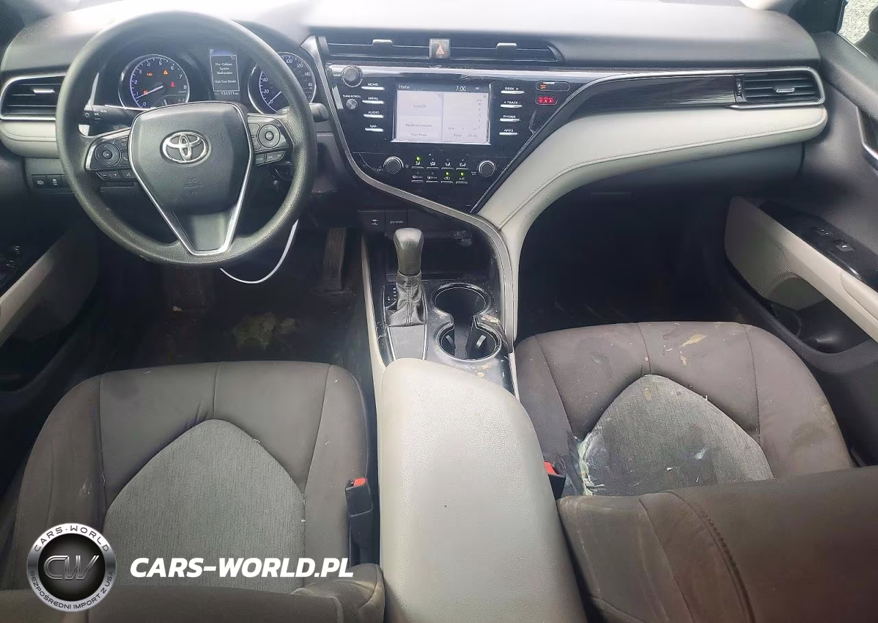 2019 Toyota Camry Le VIN:4T1B11HK6KU787755 - 8