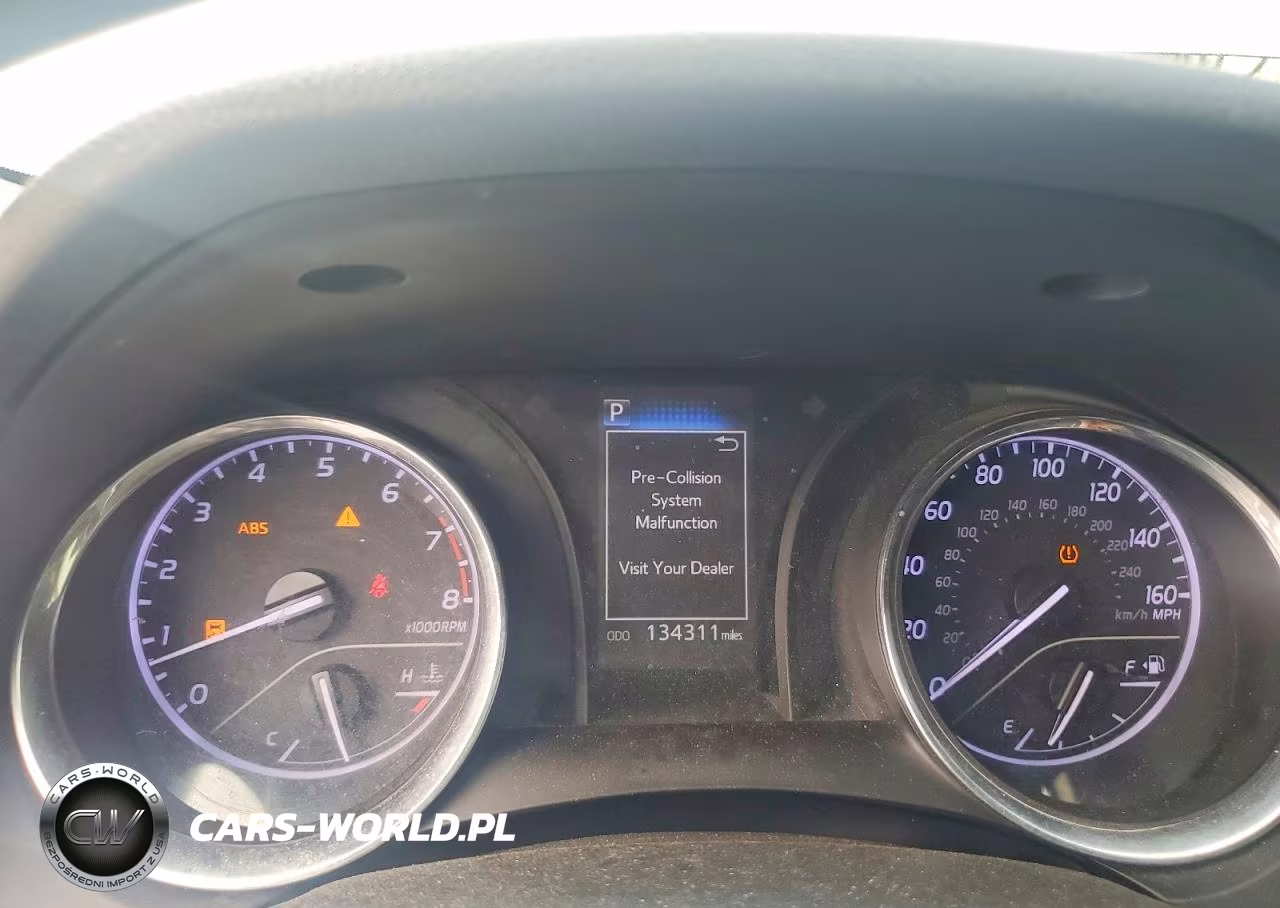 2019 Toyota Camry Le VIN:4T1B11HK6KU787755 - 9