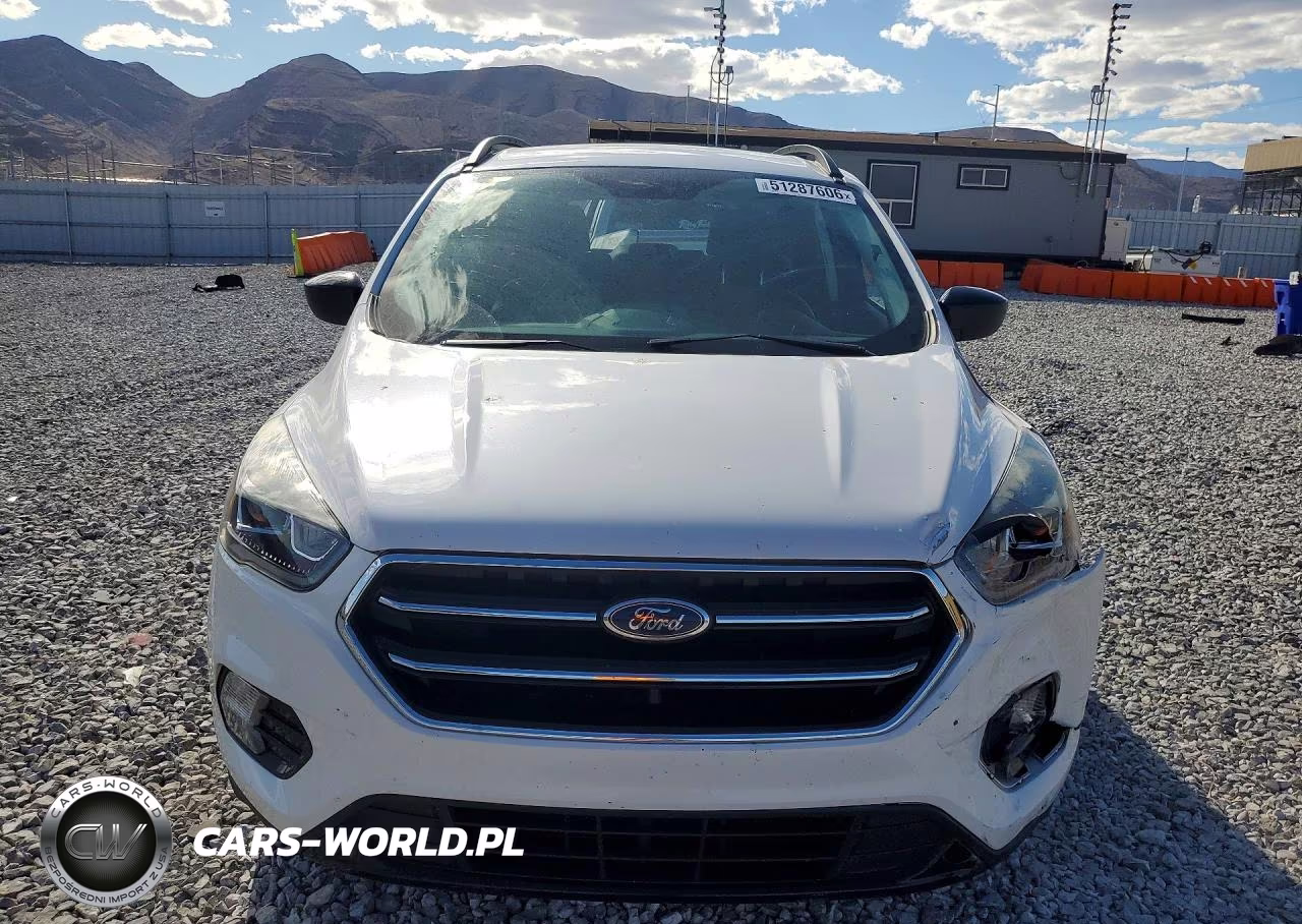 2019 Ford Escape Se VIN:1FMCU0GD5KUA36154 - 5