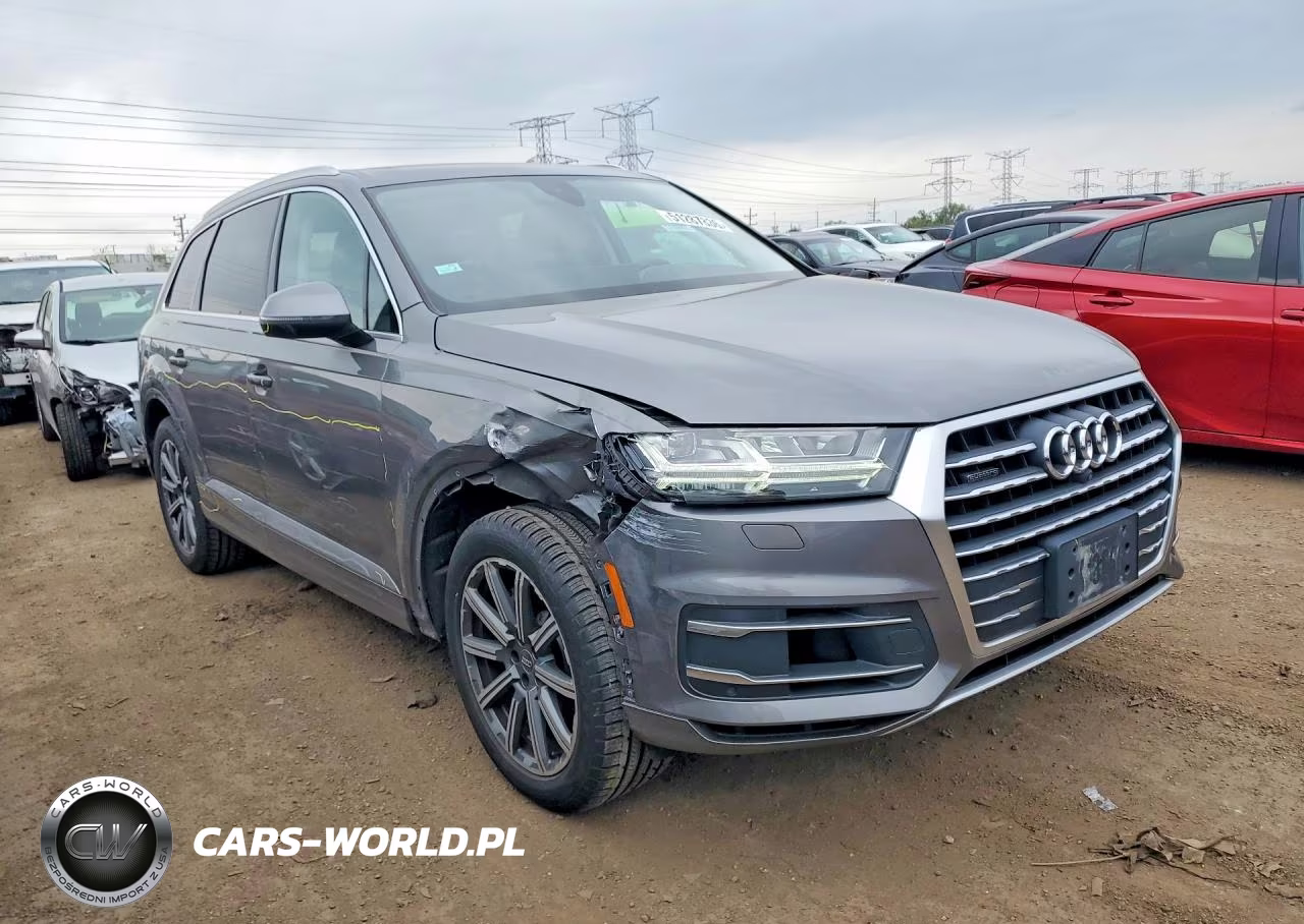 2017 Audi Q7 Prestige VIN:WA1VAAF76HD046945 - 4