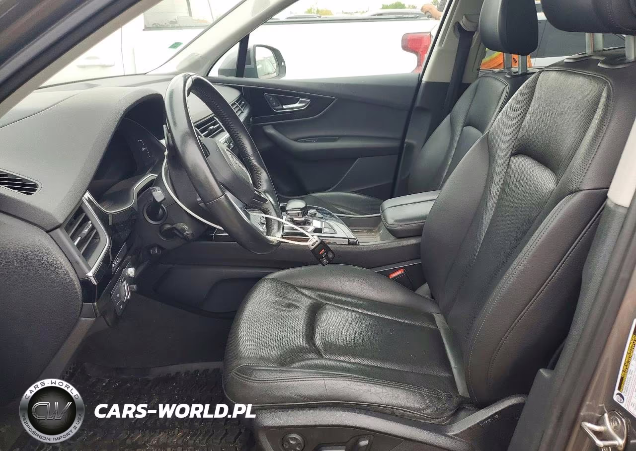2017 Audi Q7 Prestige VIN:WA1VAAF76HD046945 - 7