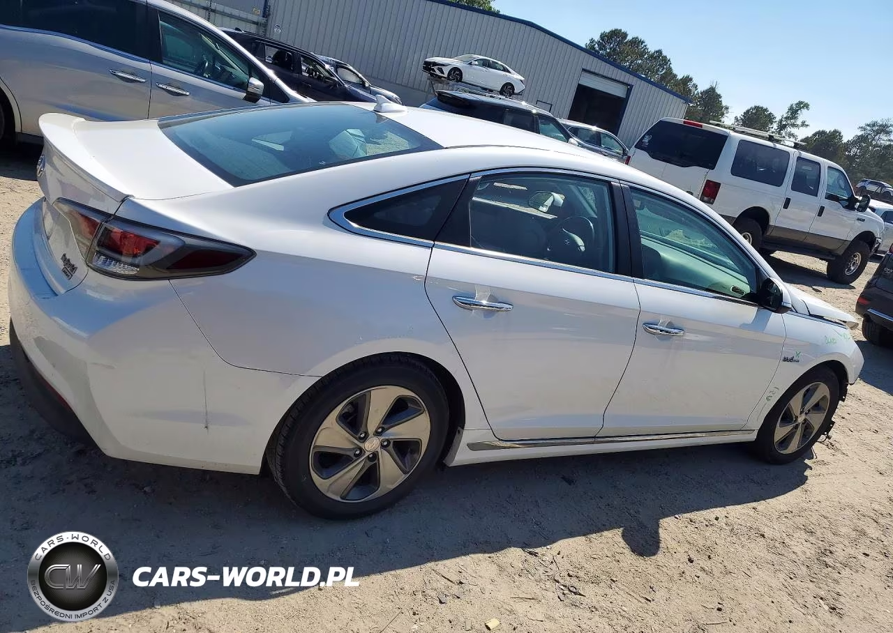 2016 Hyundai Sonata Hybrid Limited VIN:KMHE34L1XGA017705 - 3