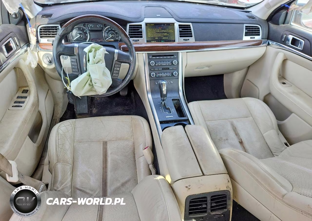 2009 Lincoln Townhouse Mks VIN:1LNHM93R39G611419 - 8