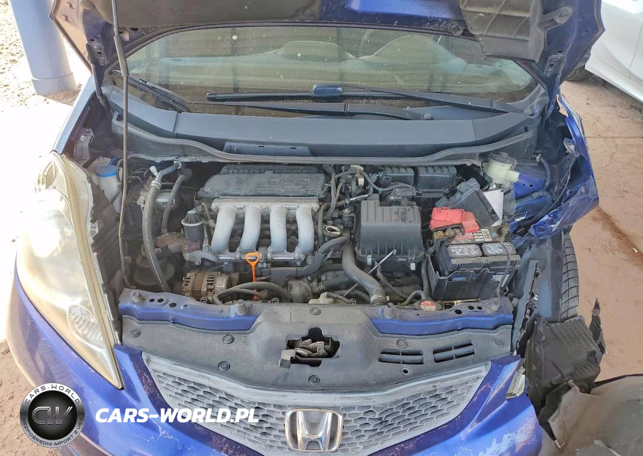 2011 Honda Fit Sport VIN:JHMGE8H56BC020722 - 11