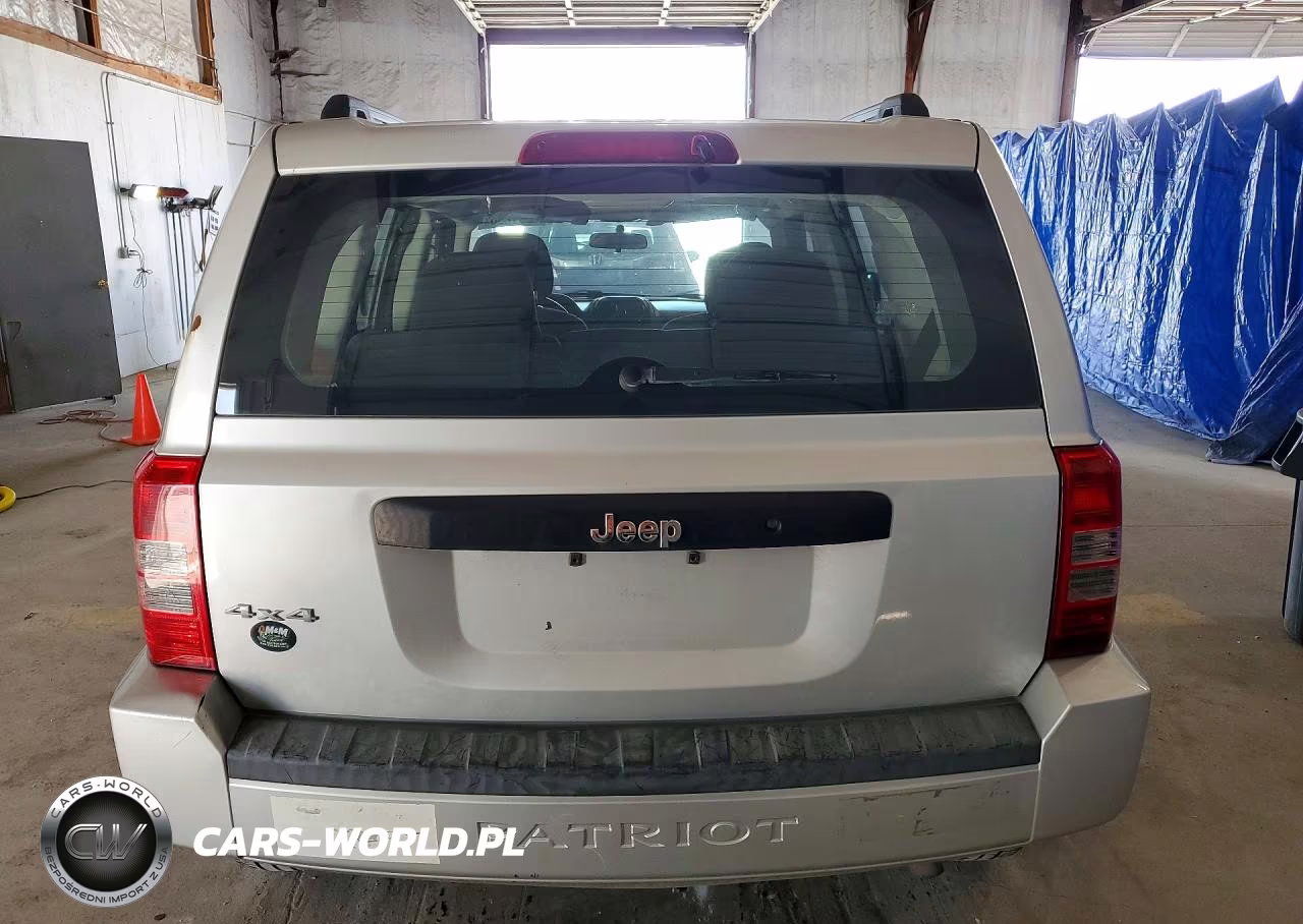 2010 Jeep Patriot Sport VIN:1J4NF2GB8AD655423 - 6
