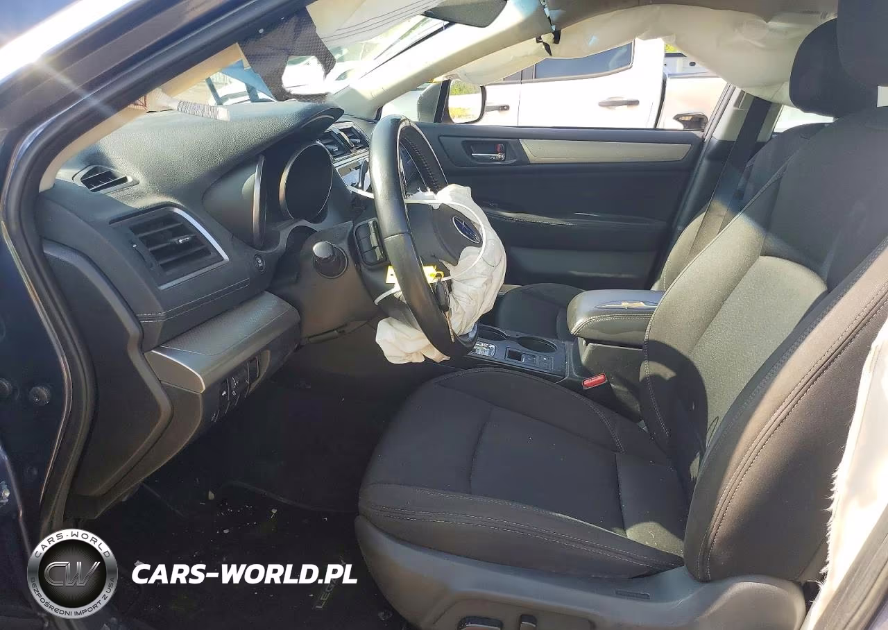 2018 Subaru Legacy 2.5I Premium VIN:4S3BNAC67J3013845 - 7