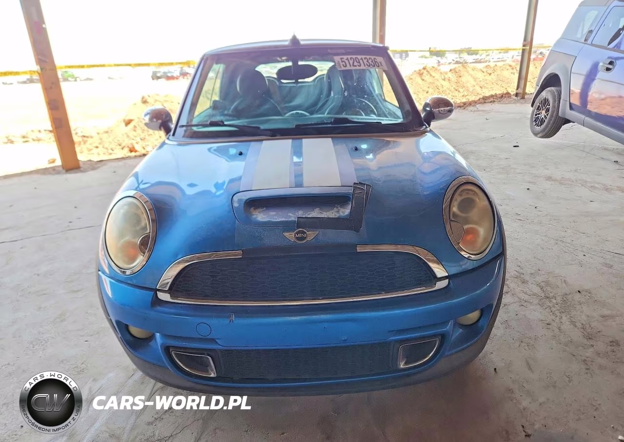 2011 Mini Cooper S VIN:WMWZP3C5XBTX82530 - 5