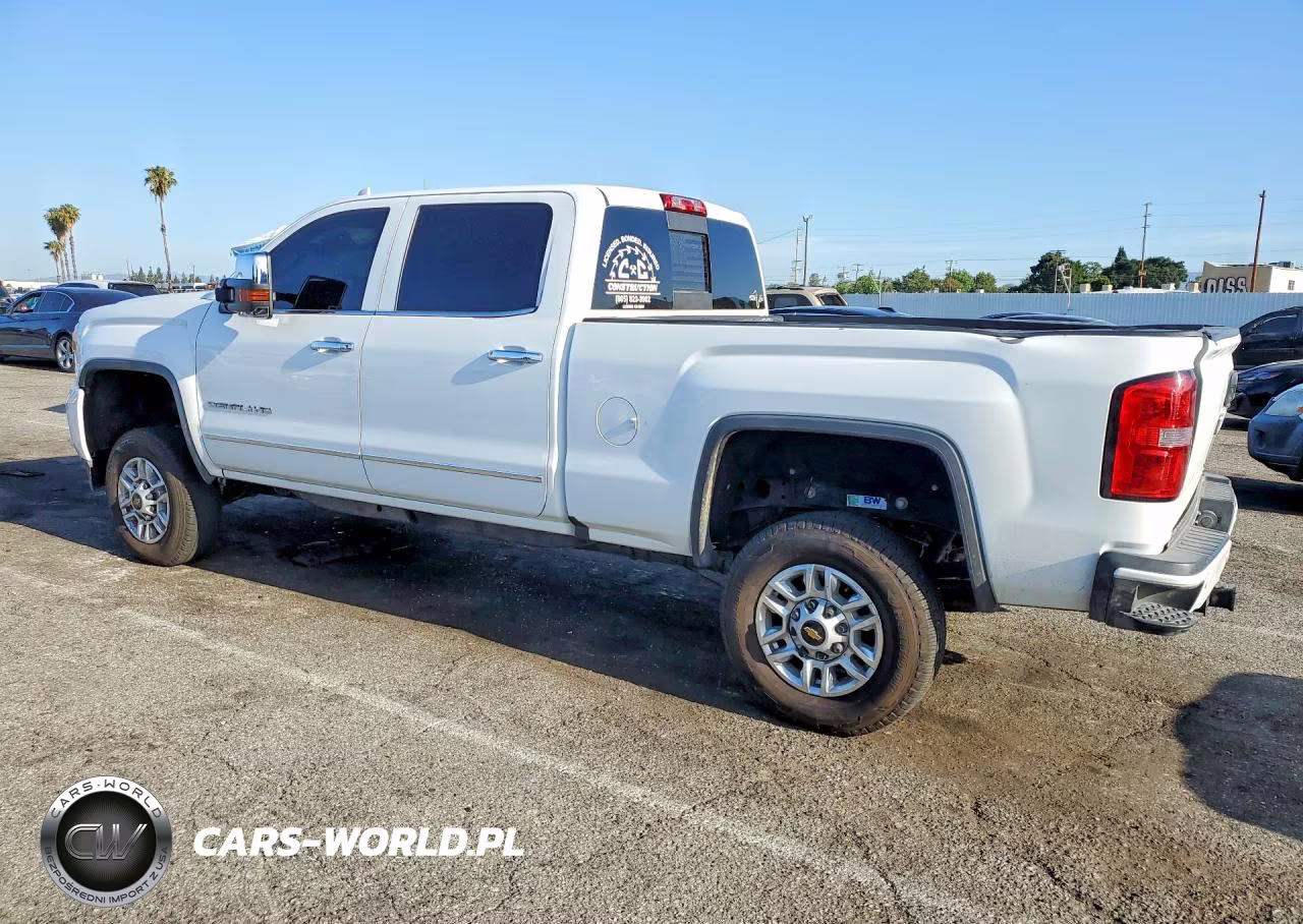2016 GMC Sierra K2500 Denali VIN:1GT12UE83GF301681 - 2