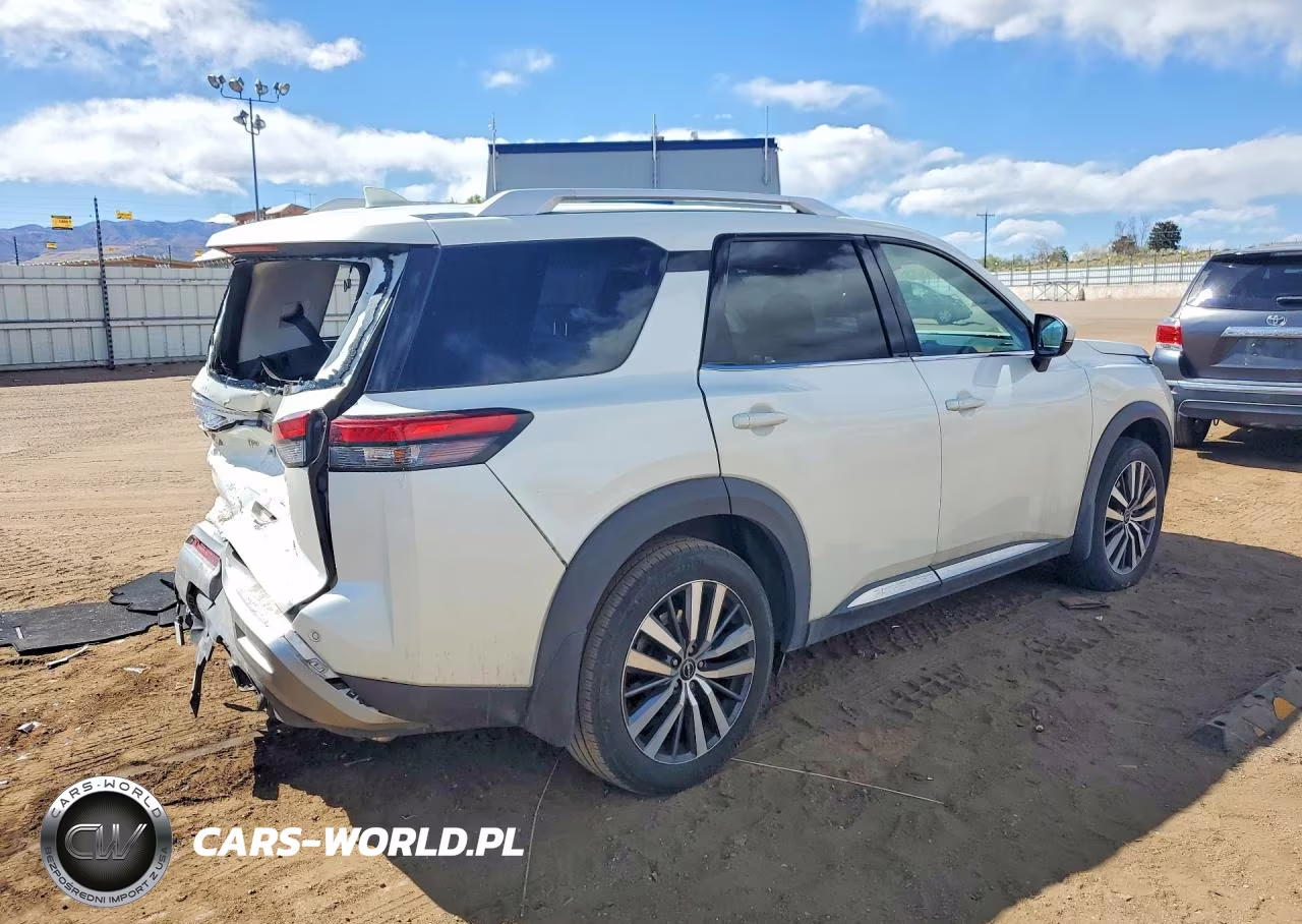 2022 Nissan Pathfinder Platinum VIN:5N1DR3DJ3NC268263 - 3