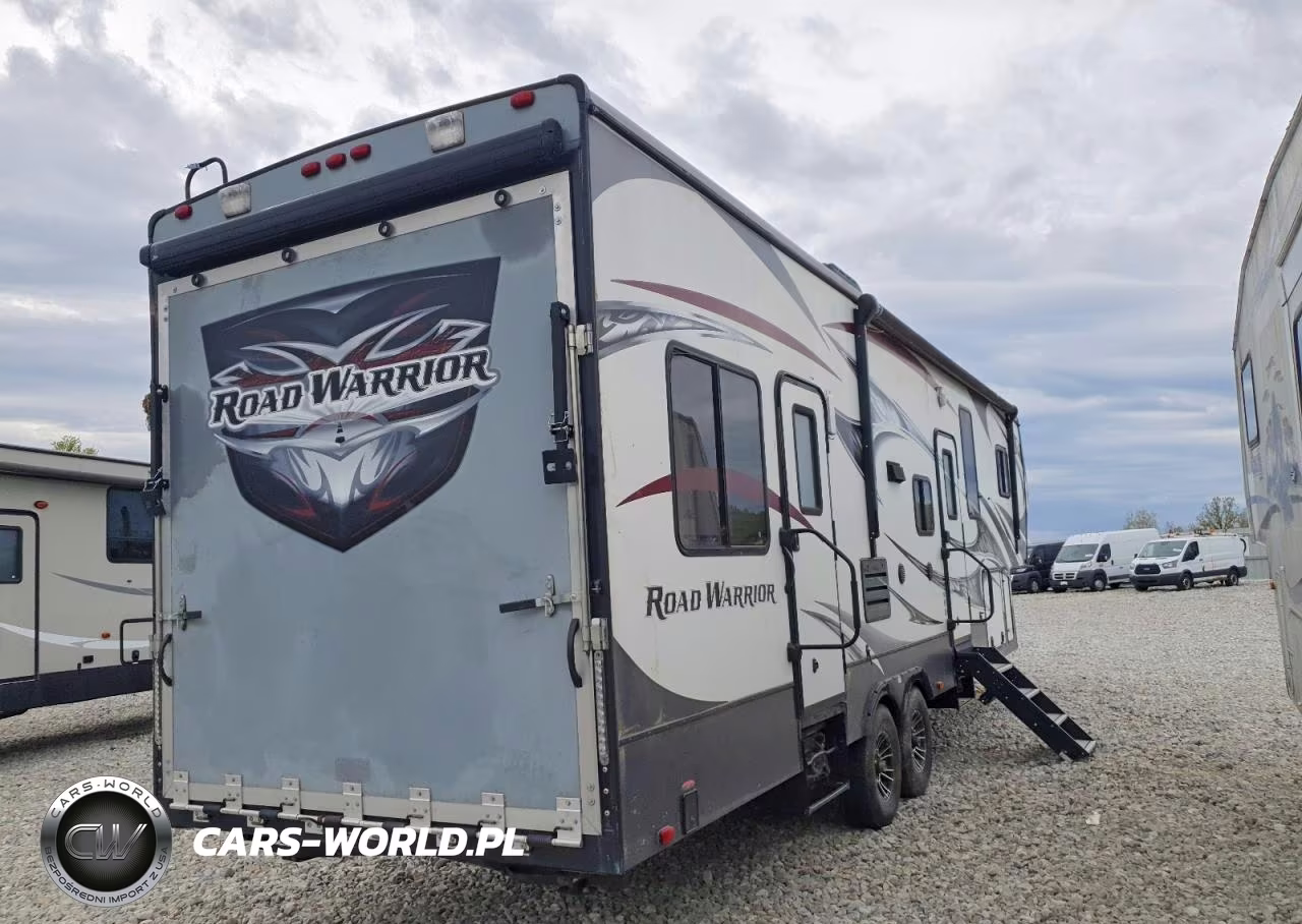 2014 Heartland Road Warrior Camper VIN:5SFCG3025EE267136 - 4