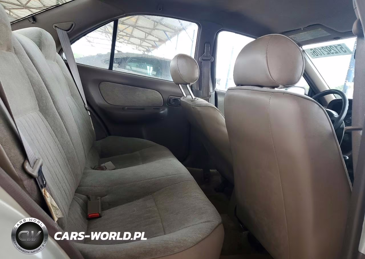 1997 Nissan Sentra Base VIN:3N1AB41D7VL034425 - 10