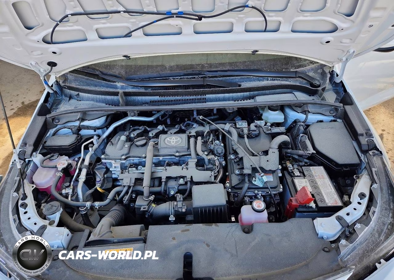 2025 Toyota Corolla Le VIN:JTDBDMHE9S3016672 - 11
