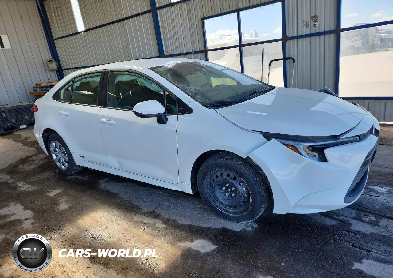 2025 Toyota Corolla Le VIN:JTDBDMHE9S3016672 - 4