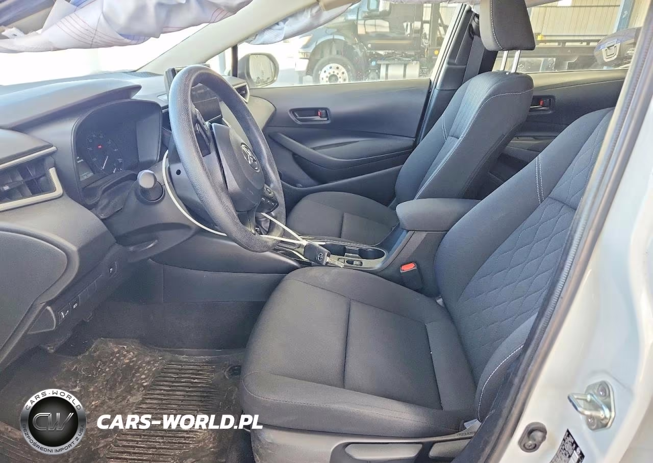 2025 Toyota Corolla Le VIN:JTDBDMHE9S3016672 - 7