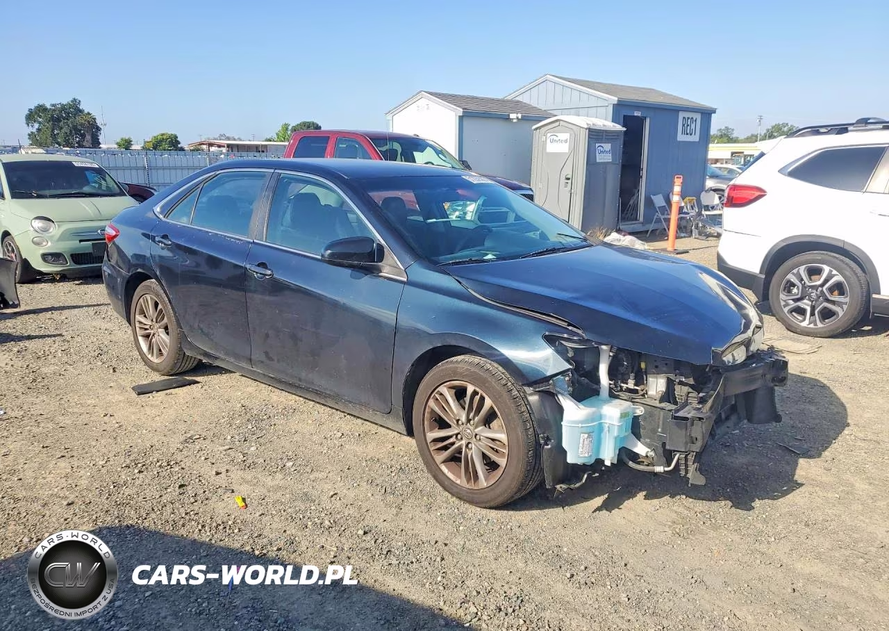2016 Toyota Camry Se VIN:4T1BF1FK7GU141314 - 4
