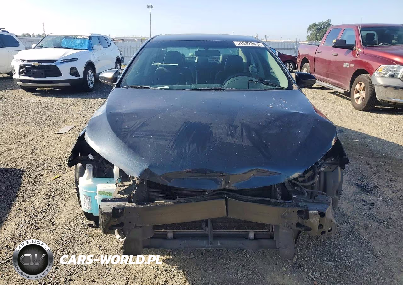 2016 Toyota Camry Se VIN:4T1BF1FK7GU141314 - 5
