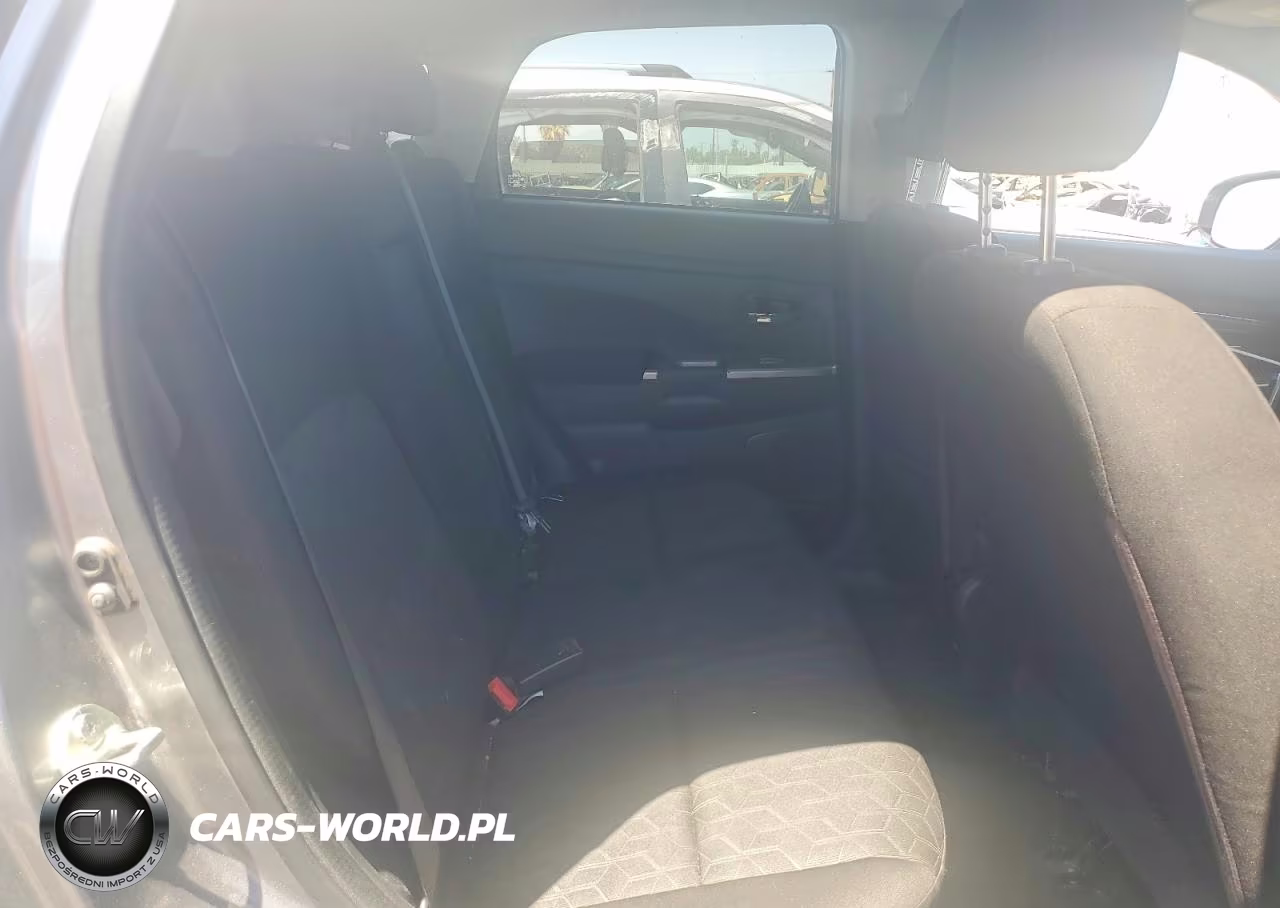 2020 Mitsubishi Outlander Sport Se VIN:JA4AP4AU5LU024259 - 11