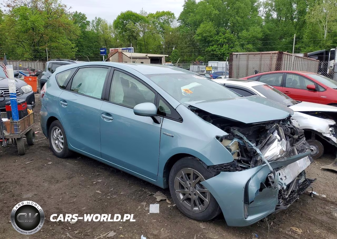 2017 Toyota Prius V Four VIN:JTDZN3EUXHJ063571 - 4