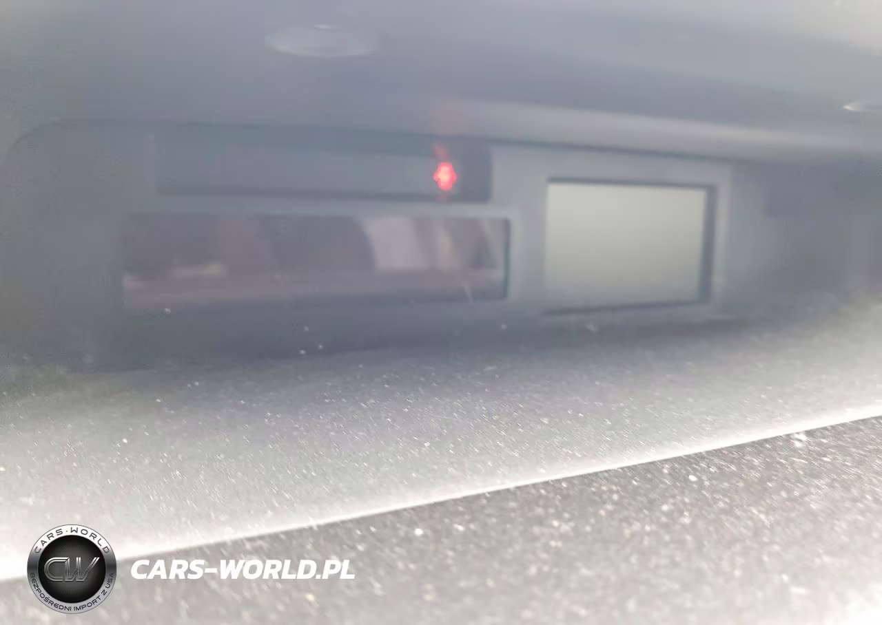 2017 Toyota Prius V Four VIN:JTDZN3EUXHJ063571 - 9